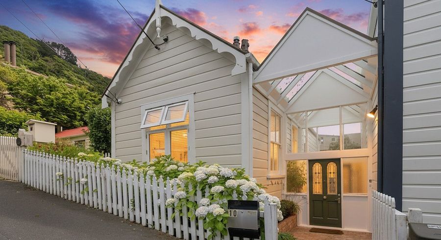  at 10 Saint Mary Street, Thorndon, Wellington, Wellington