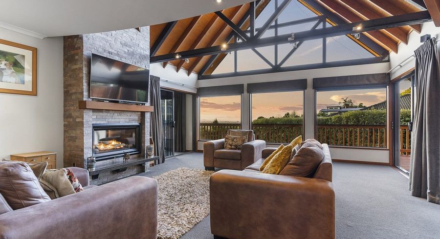  at 17 Roger Guy Place, Welcome Bay, Tauranga