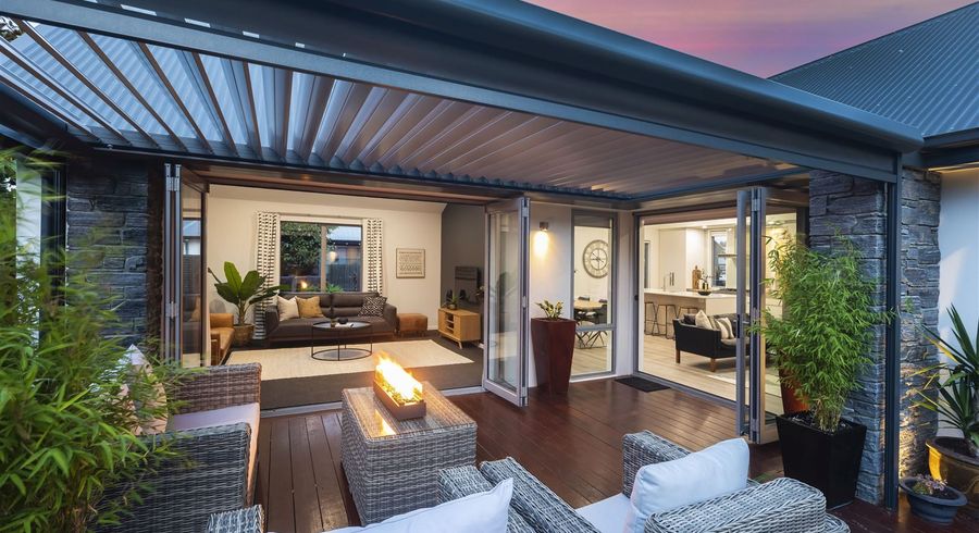  at 7 Millpond Place, Parklands, Christchurch
