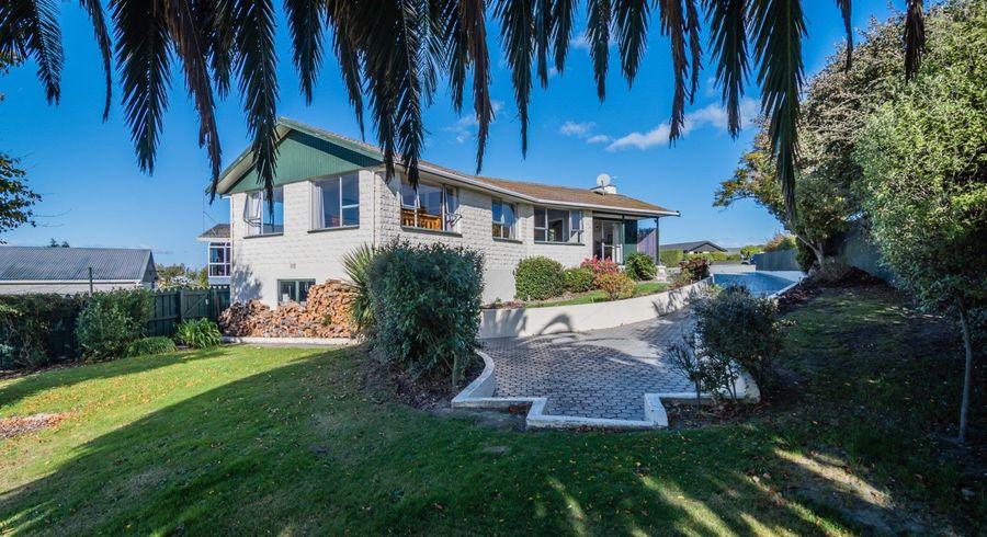  at 16 Godley Place, Oceanview, Timaru