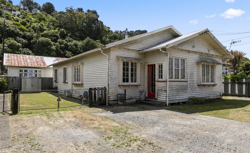  at 61 Owen Street, Belmont, Lower Hutt