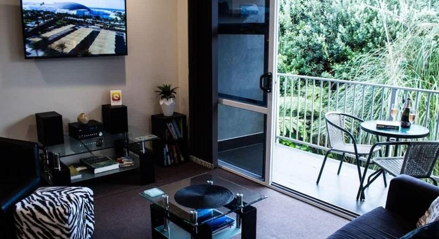  at 7/477a Devon Street East, Strandon, New Plymouth, Taranaki