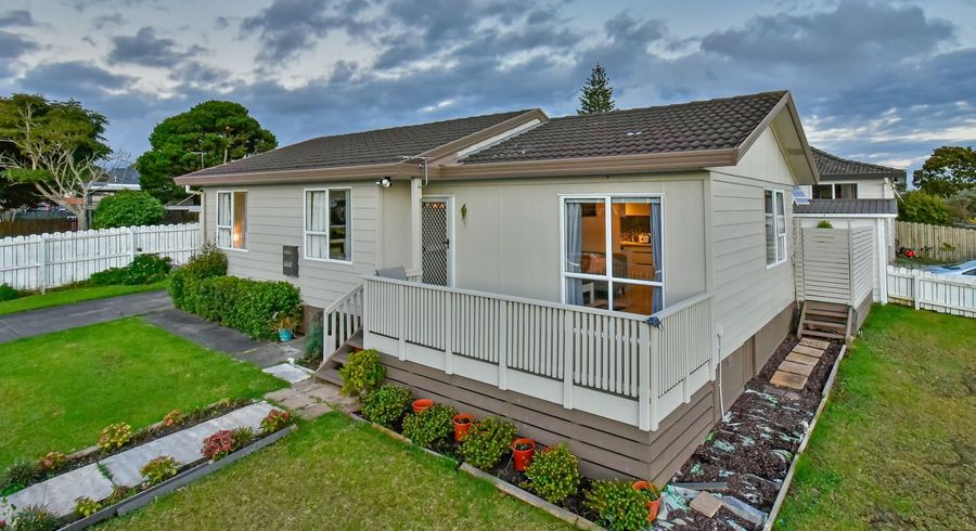  at 18B Etherton Drive, Weymouth, Manukau City, Auckland