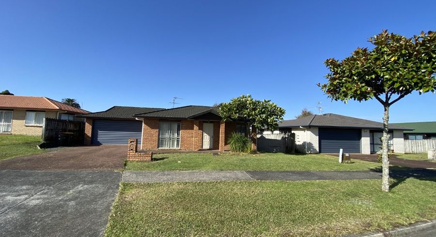  at 8 Farmdale Court, Flat Bush, Manukau City, Auckland