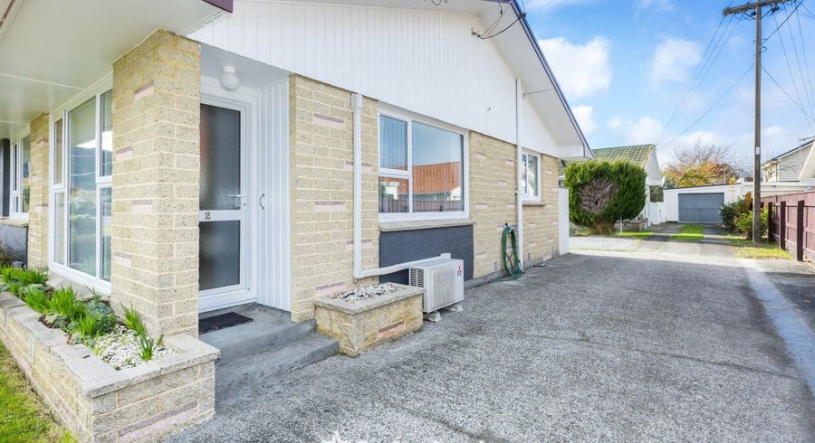  at 2/6 Hay Street, Ebdentown, Upper Hutt, Wellington