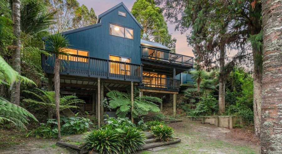  at 196 Godley Road, Titirangi, Waitakere City, Auckland