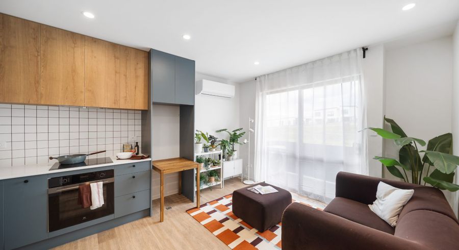  at 13 Pikotoetoe Lane, Papatoetoe, Manukau City, Auckland