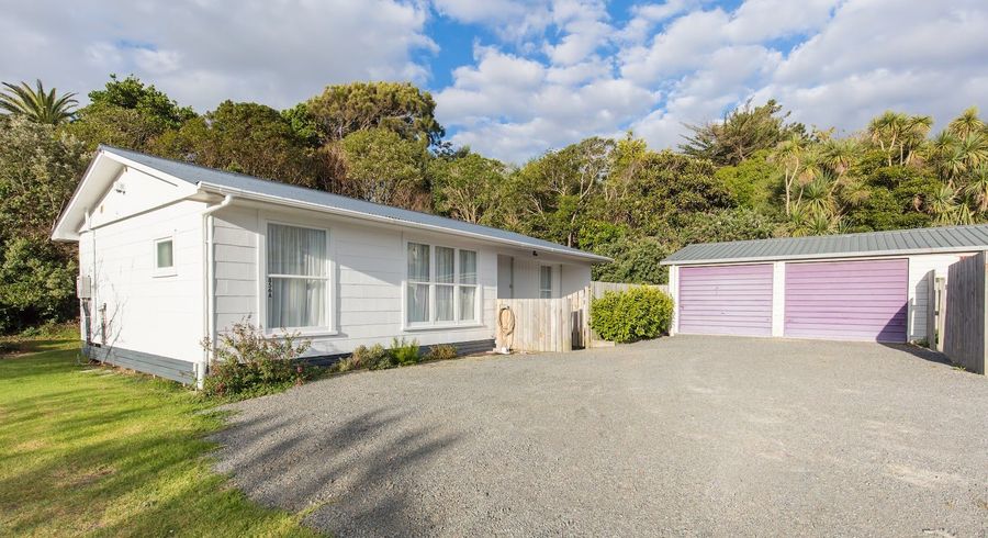  at 856 Hokio Beach Road, Hokio Beach, Horowhenua, Manawatu / Whanganui