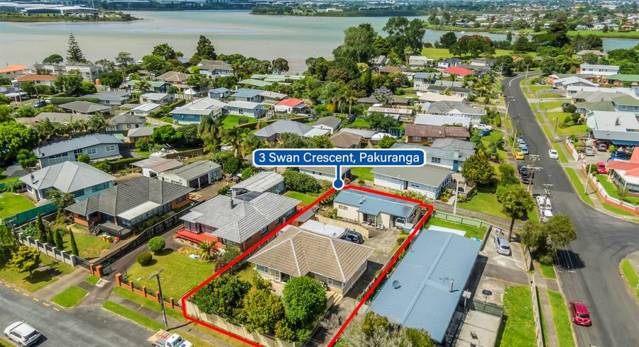  at 3 Swan Crescent, Pakuranga, Auckland