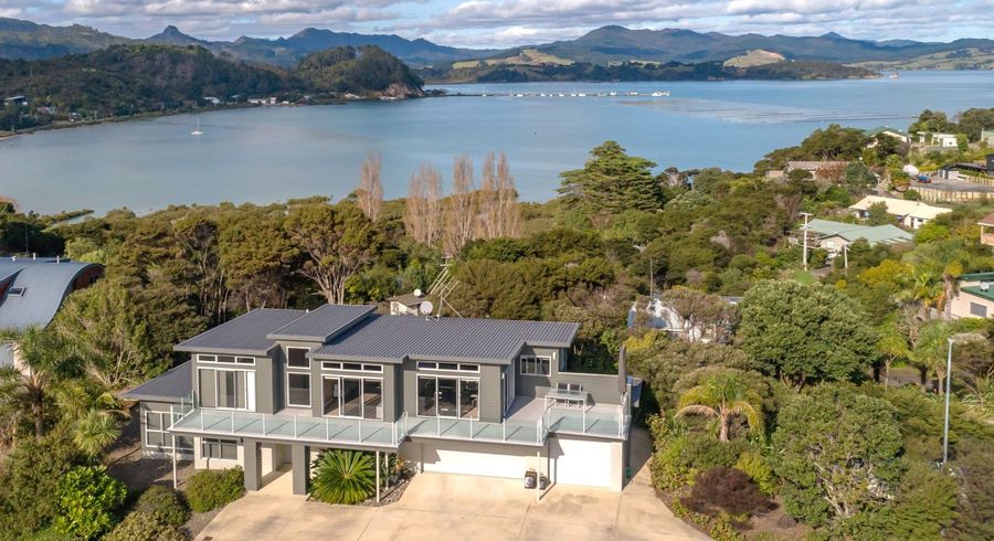  at 165 Glenfern Drive, Wyuna Bay, Coromandel