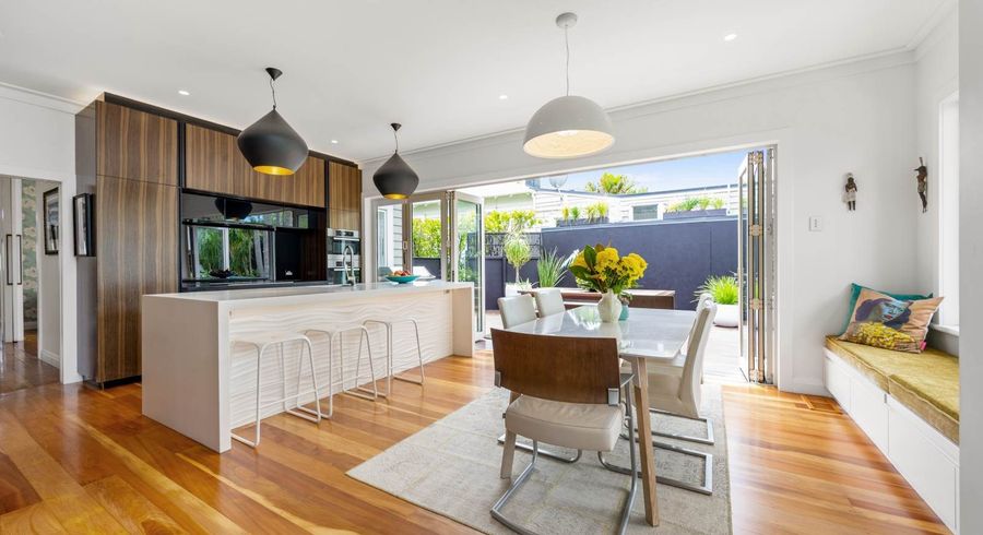  at 6 Bank Street, Mount Eden, Auckland City, Auckland