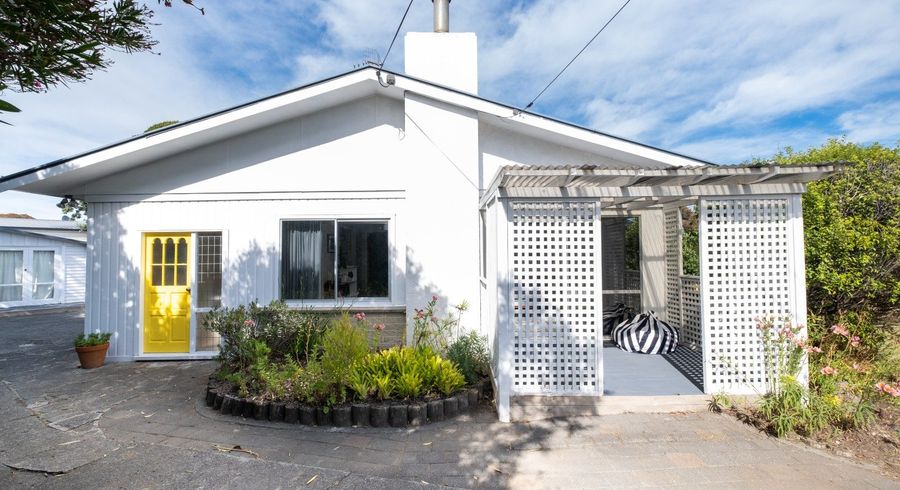  at 2 O'Connell Road, Bay View, Napier