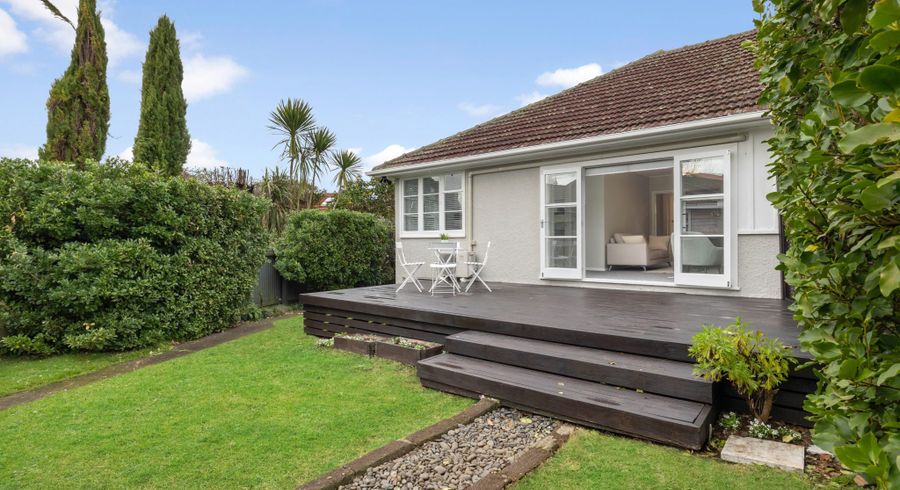  at 14 Oranga Avenue, Onehunga, Auckland