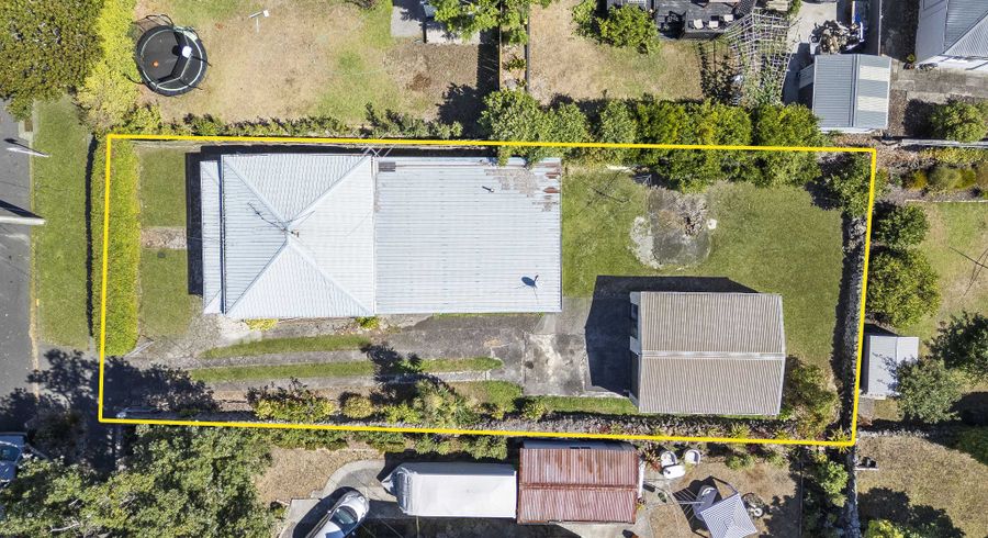  at 27 Bellwood Avenue, Mount Eden, Auckland