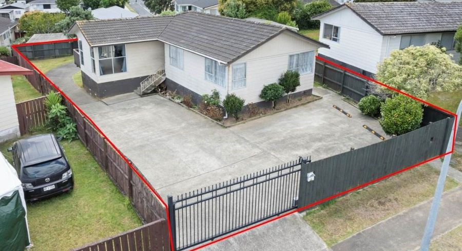  at 14 Yearsley Place, Manurewa, Auckland