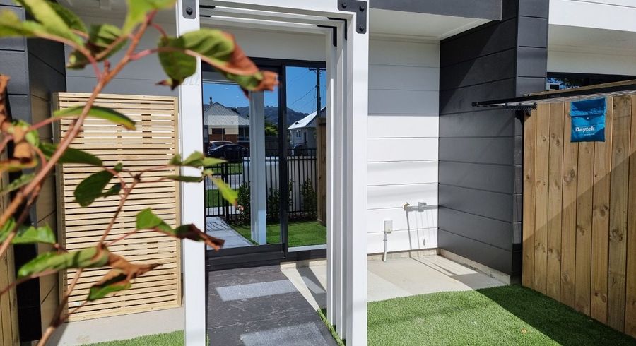  at 2/322 Oxford Terrace, Avalon, Lower Hutt, Wellington