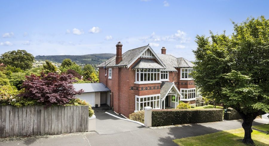  at 2 Sargood Street, Maori Hill, Dunedin