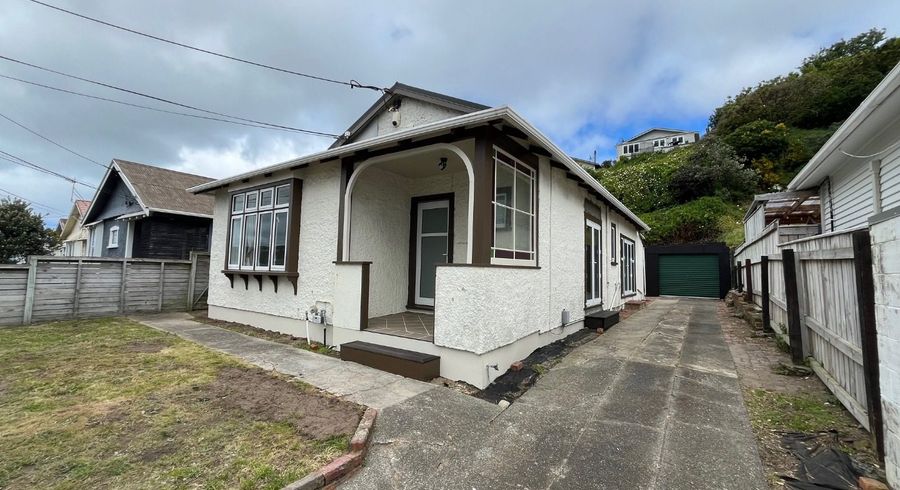  at 28 Bridge Street, Rongotai, Wellington, Wellington
