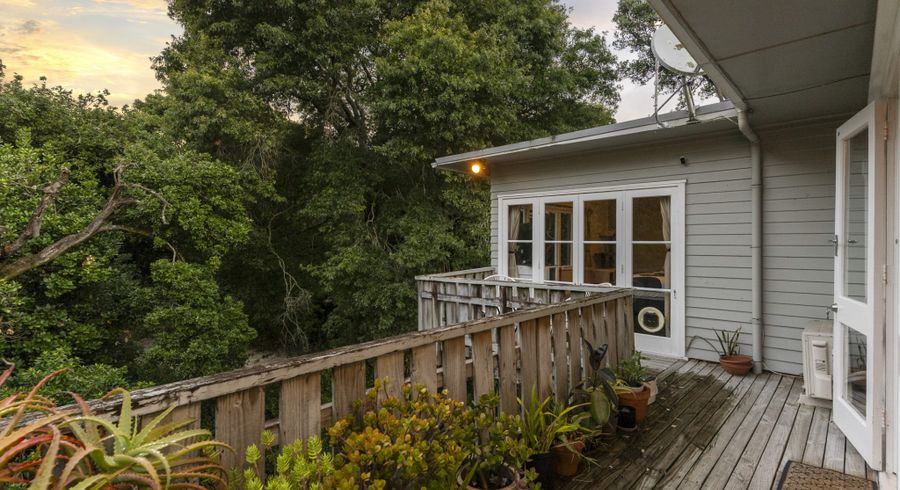  at 43A Aroha Avenue, Sandringham, Auckland