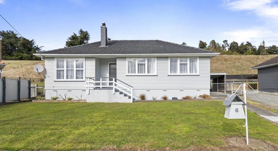  at 6 Dove Place, Taihape