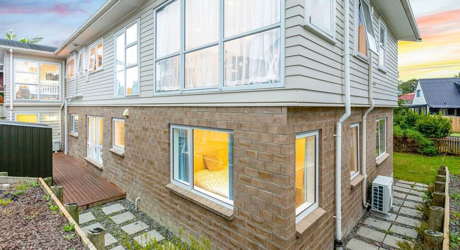  at 111 Colwill Road, Massey, Auckland