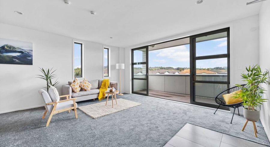  at 14/63 Kestev Drive, Flat Bush, Auckland