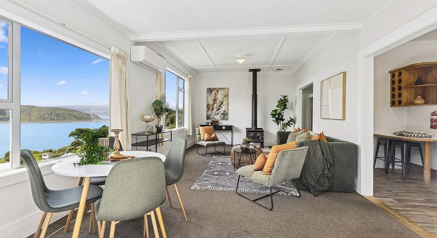  at 24 Hungerford Road, Lyall Bay, Wellington, Wellington