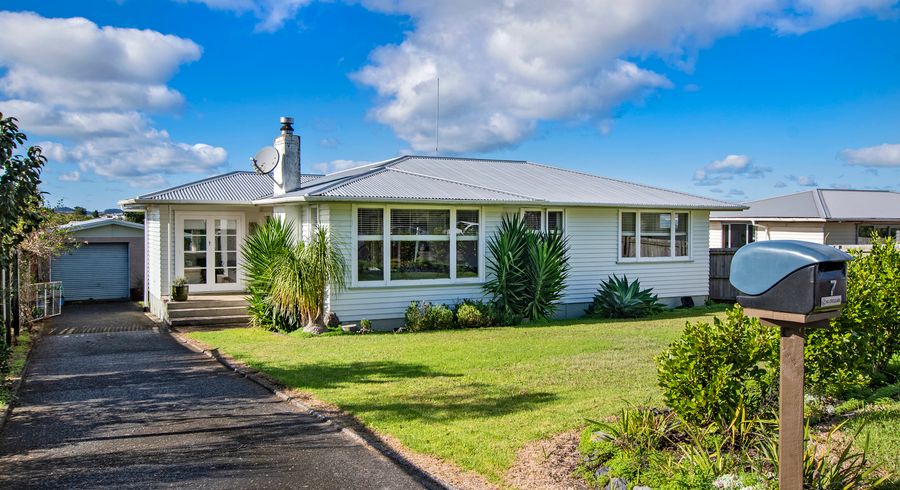  at 7 Mcinnes Avenue, Kamo, Whangarei