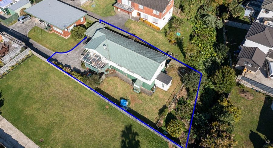  at 33B Earlsworth Road, Mangere East, Auckland