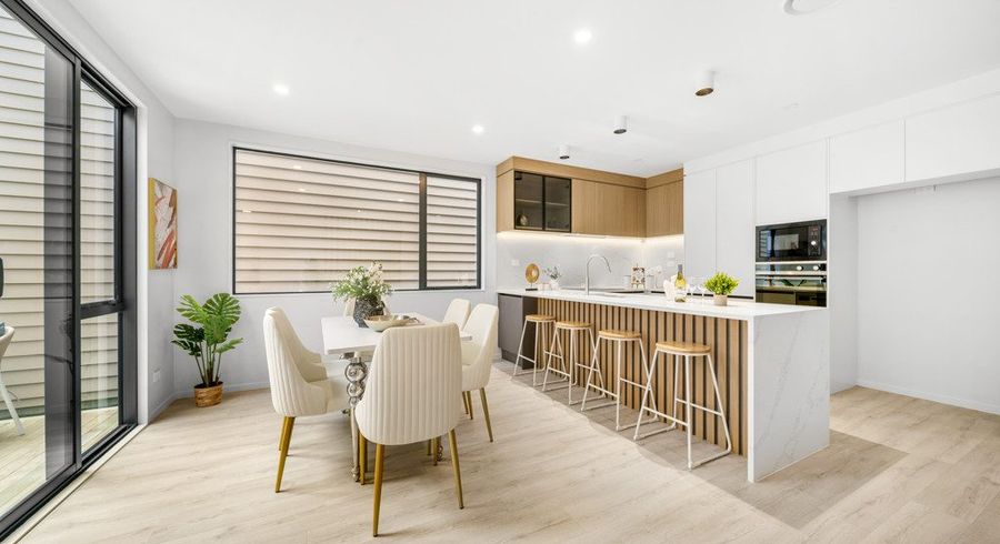  at 102B Te Oneroa Way, Long Bay, North Shore City, Auckland