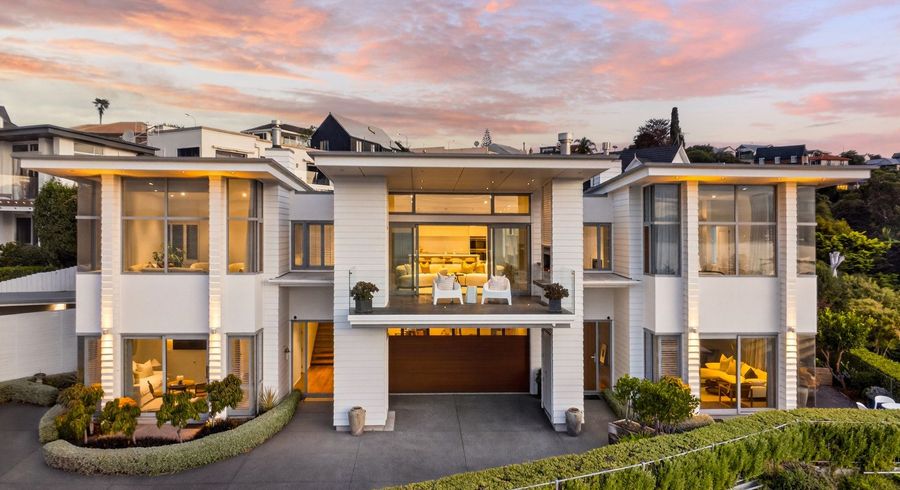  at 40 Roslyn Road, Bluff Hill, Napier, Hawke's Bay