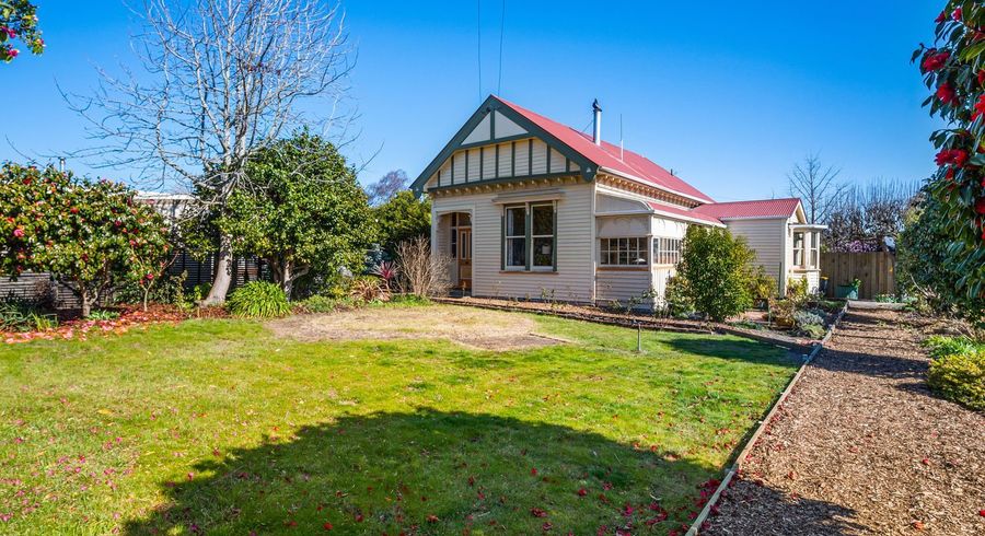 at 36 Cuffs Road, Wainoni, Christchurch