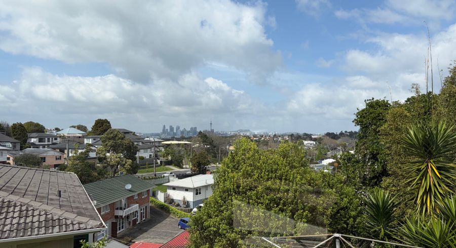 at 96 Lake Road, Northcote, North Shore City, Auckland