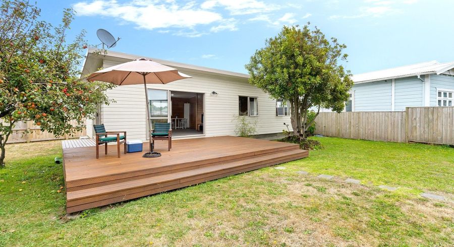  at 39 Kiharoa Street, Otaki Beach, Otaki