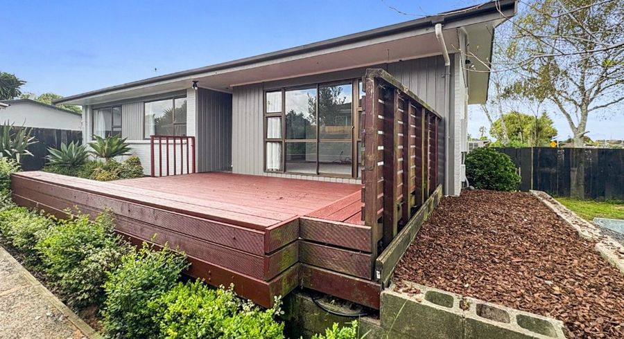  at 32 John Walker Drive, Manurewa, Manukau City, Auckland