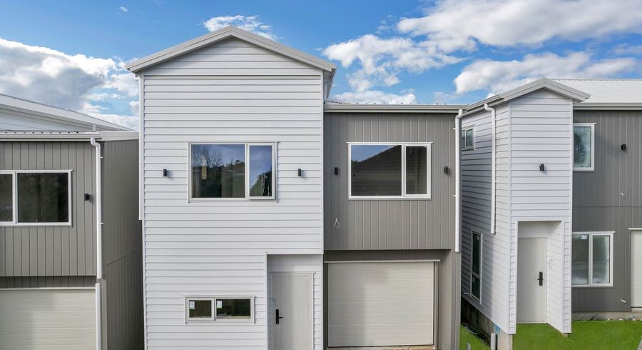  at Lot 5, 9 Fairview Road, Papatoetoe, Manukau City, Auckland