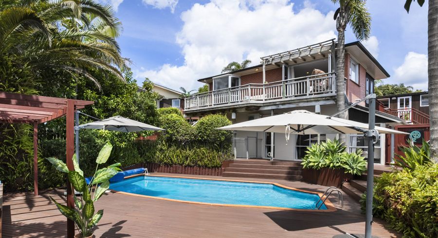  at 72 Halsey Drive, Lynfield, Auckland
