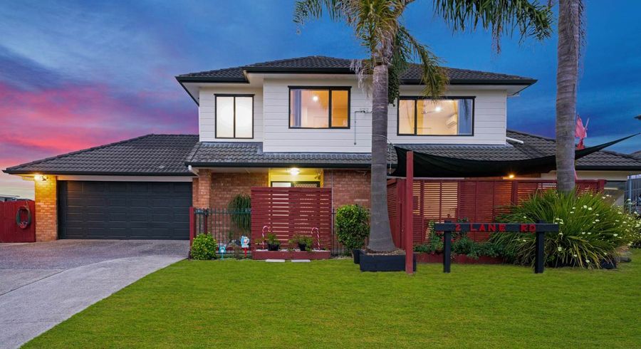  at 2 Lane Road, Weymouth, Auckland