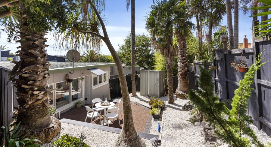  at 6/146 Saint Johns Road, Saint Johns, Auckland