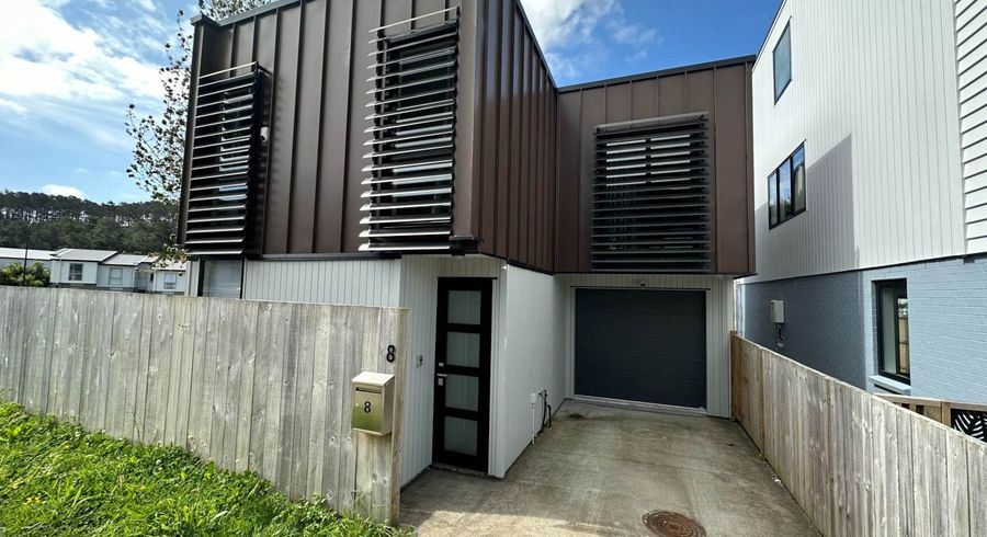 at 8 Weka Street, Ōtāhuhu, Auckland