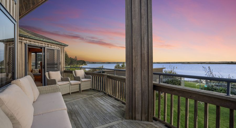  at 694 Pukehina Parade, Te Puke