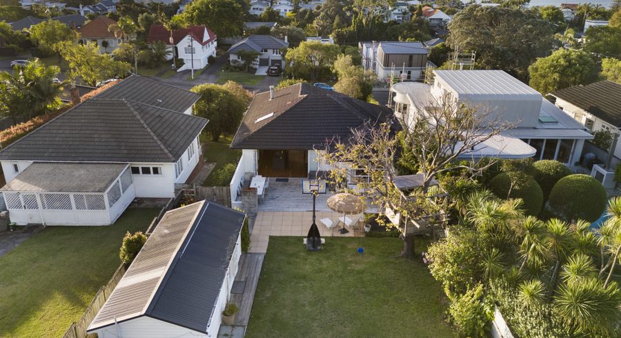  at 23 William Denny Avenue, Westmere, Auckland