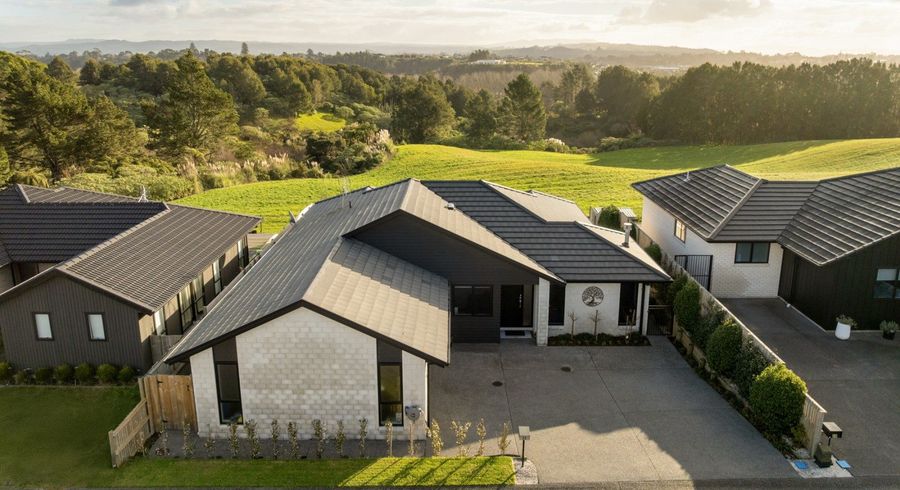 at 22 Kirk Lane, Ohauiti, Tauranga, Bay Of Plenty