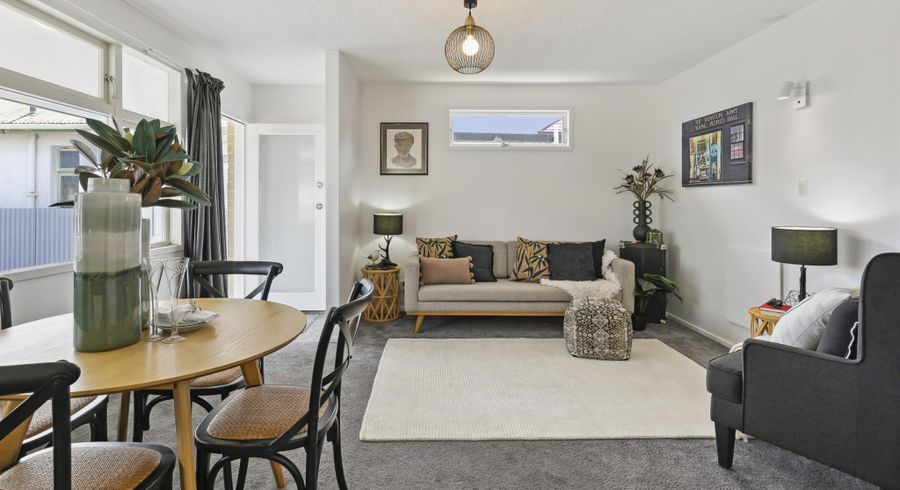  at 26 Argentine Avenue, Miramar, Wellington