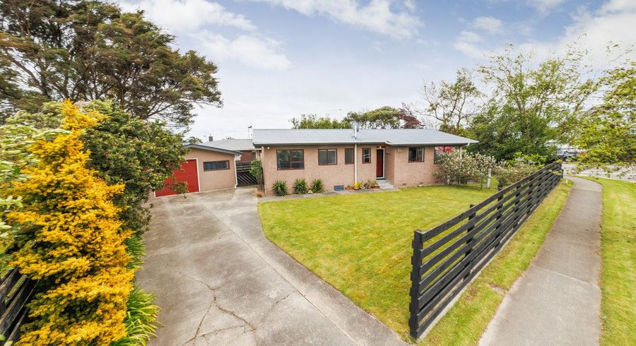  at 2 Kaimanawa Street, Kelvin Grove, Palmerston North