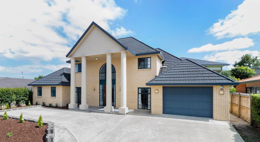  at 27 Fairchild Avenue, Goodwood Heights, Auckland