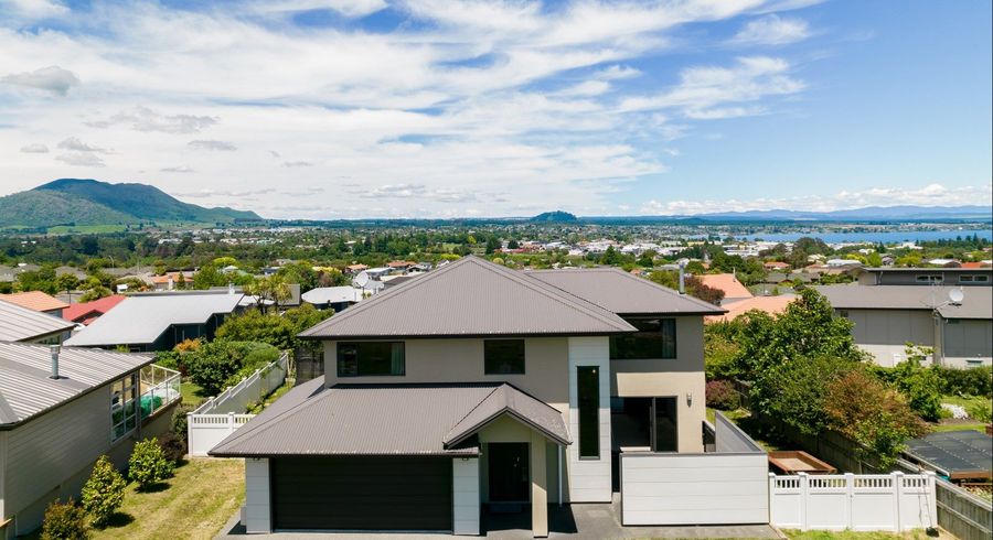  at 11 Acacia Bay Road, Nukuhau, Taupo