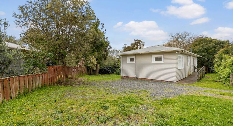  at 26 Beryl Place, Mangere East, Auckland