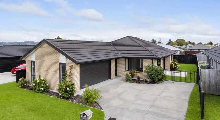  at 25 Fearnley Grove, Pyes Pa, Tauranga, Bay Of Plenty