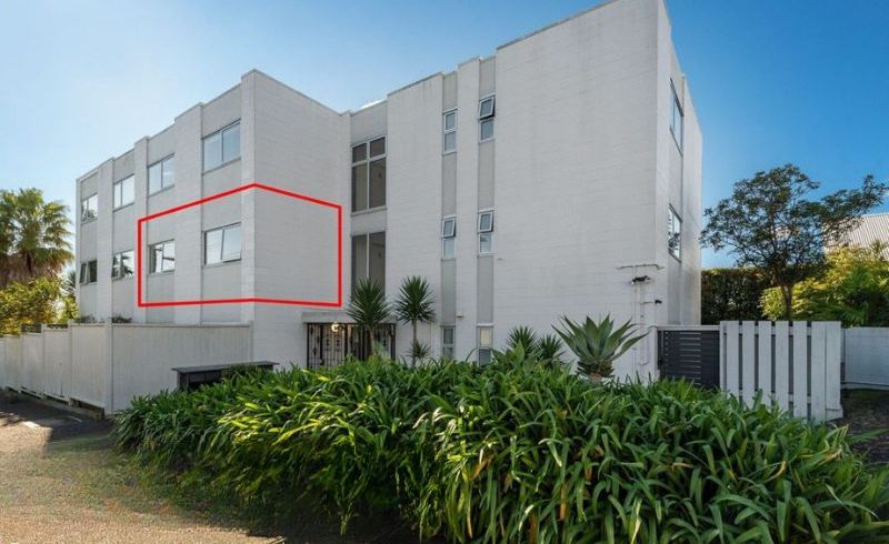  at 1E Caroline Street, Saint Marys Bay, Auckland